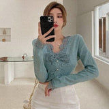 Vintage Knitted Shirts Ladies Casual V-Neck Lace Slim Blouse and Tops Women 2021 Spring Korean Style Sexy Shirt Female Elegant
