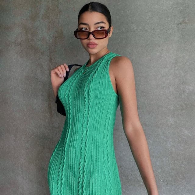 Solid Color Knitted Sleeveless Round Neck Dress